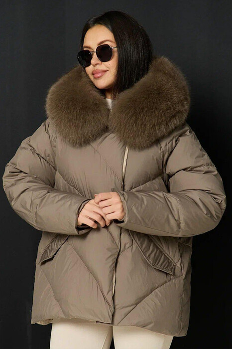 Укороченная зимняя куртка оверсайз