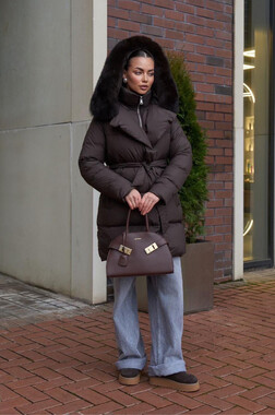 Пуховик коричневый приталенный Vivilona